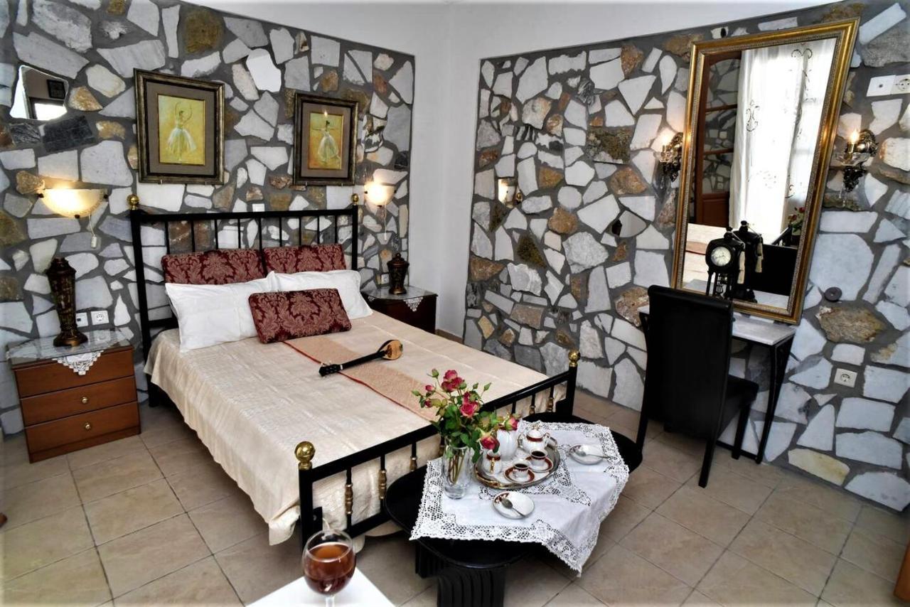 Pasas Castle - Unique Luxury Naxos City